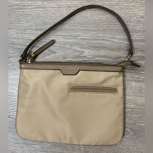 Tutilo New York Chic Beige Wristlet Clutch/Shoulder Bag